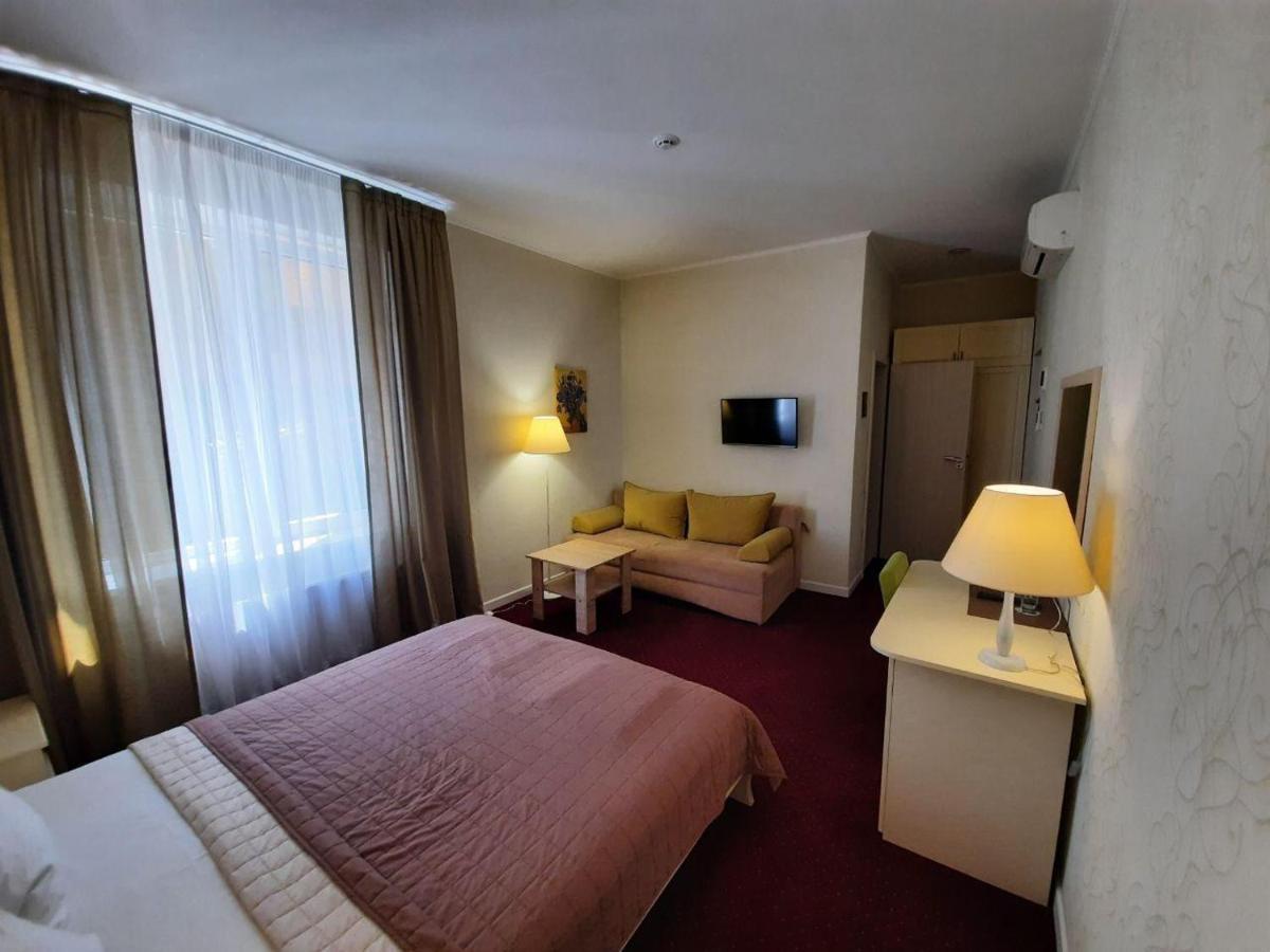 Hotel Ajur Odessa Luaran gambar