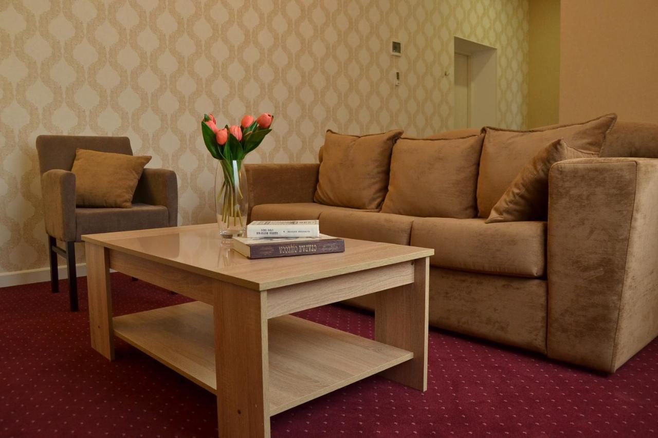 Hotel Ajur Odessa Luaran gambar
