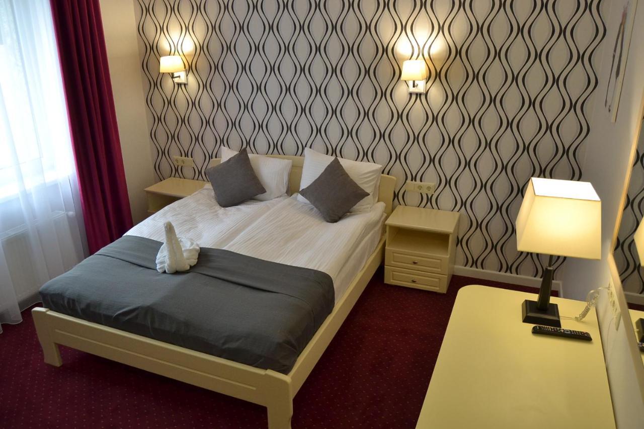 Hotel Ajur Odessa Luaran gambar